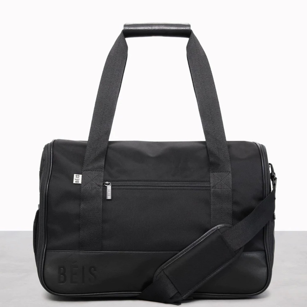 Beis hanging duffle
